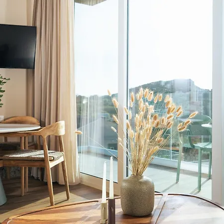 Raviewha Luxury * Ravdhoúkha