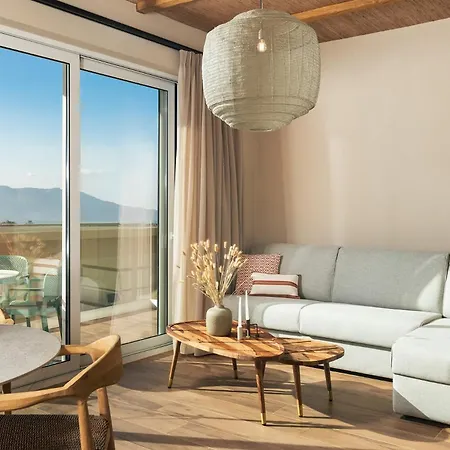 Appartamento Raviewha Luxury Ravdhoúkha