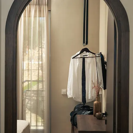 Raviewha Luxury Ravdhoúkha