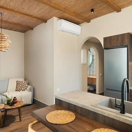 Raviewha Luxury Ravdhoúkha